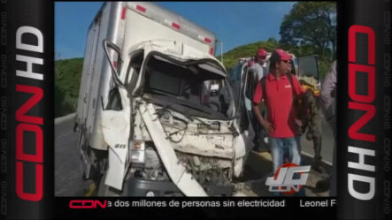 Accidente Registrado En La Autopista Joaquín Balaguer, Santiago, Navarrete En Donde Están Involucrados Dos Camiones