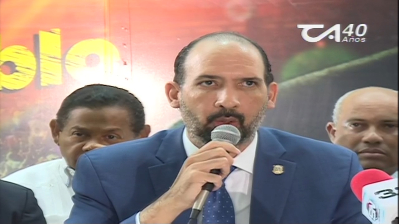 Este Lunes 27 Diputados Abandonaron El PLD