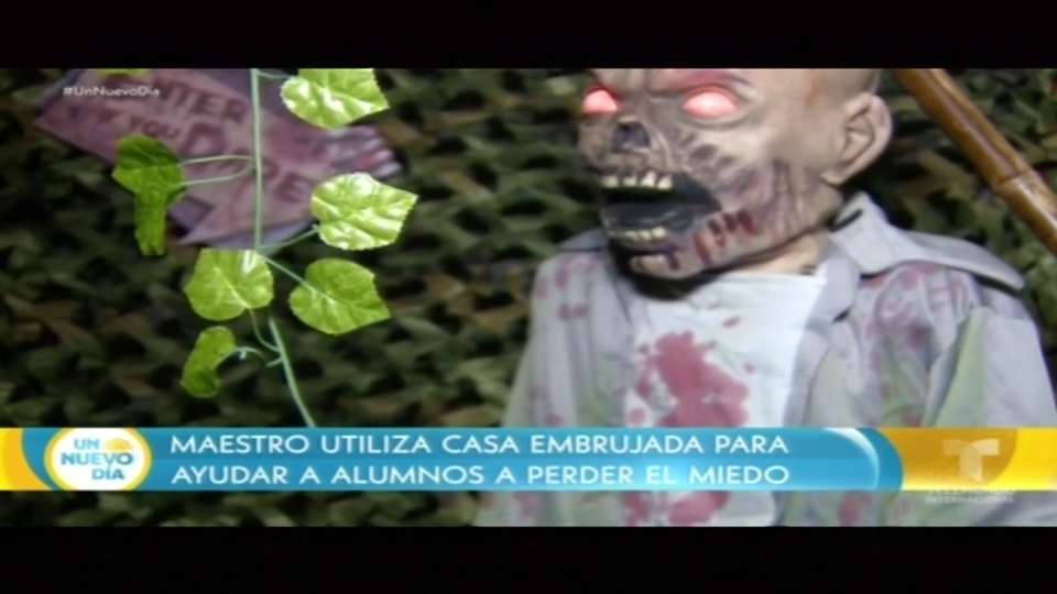 Maestro Utiliza Casa Embrujada Para Ayudar A Alumnos A Perder El Miedo