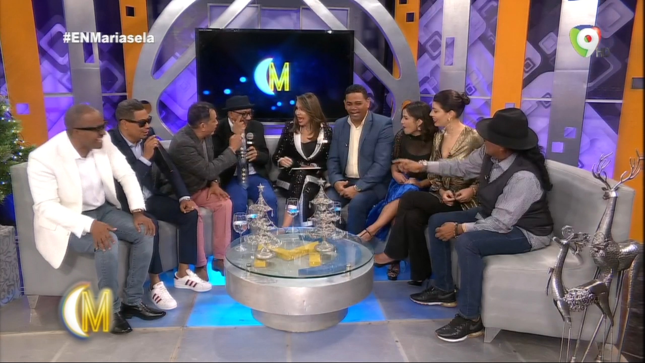 Disfrutando De Divertidas Anécdotas Del Maestro Dioni Fernández En Su 40 Aniversario