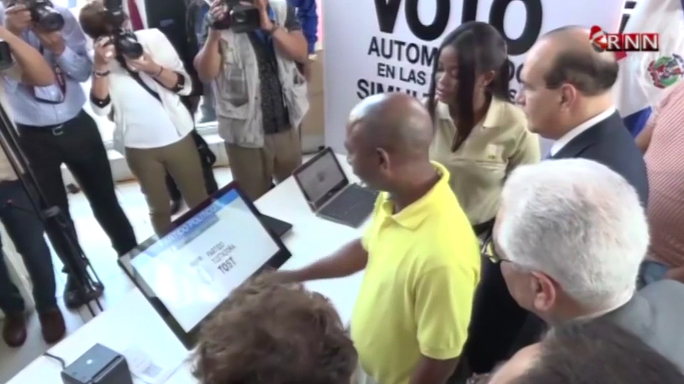 Situación De Bolivia Abre Debate Sobre Voto Automatizado En El País