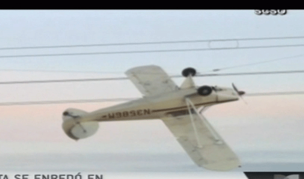 Avioneta Se Enreda Como Una Chichigua En Unos Alambres