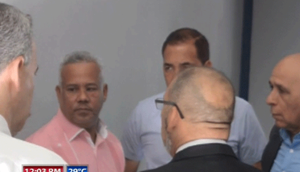 Renuncia Procurador Acusado De Golpear Su Esposa