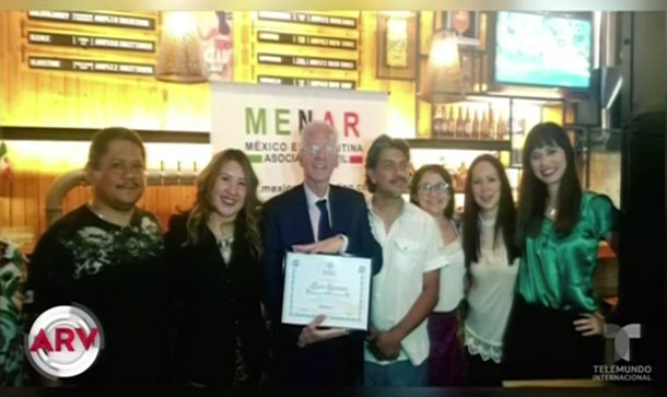 Funcionario Se Roba Un Libro Y Se Arma Tremendo Rebú