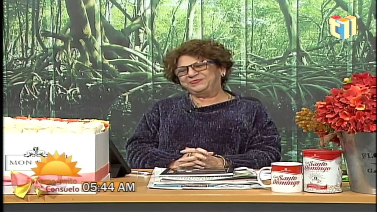 Buenos Días Les Desea Doña Chello Con Su Hermoso Regalo Por Parte Del Equipo De Cachicha