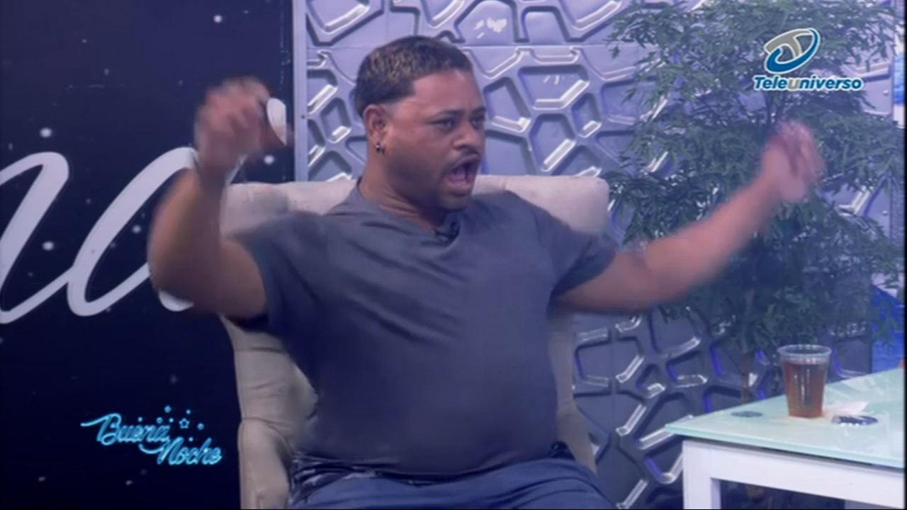 El Compa Fofito RD “M@ldit@ Vida” Con Romo Y Bachateo En | Buena Noche