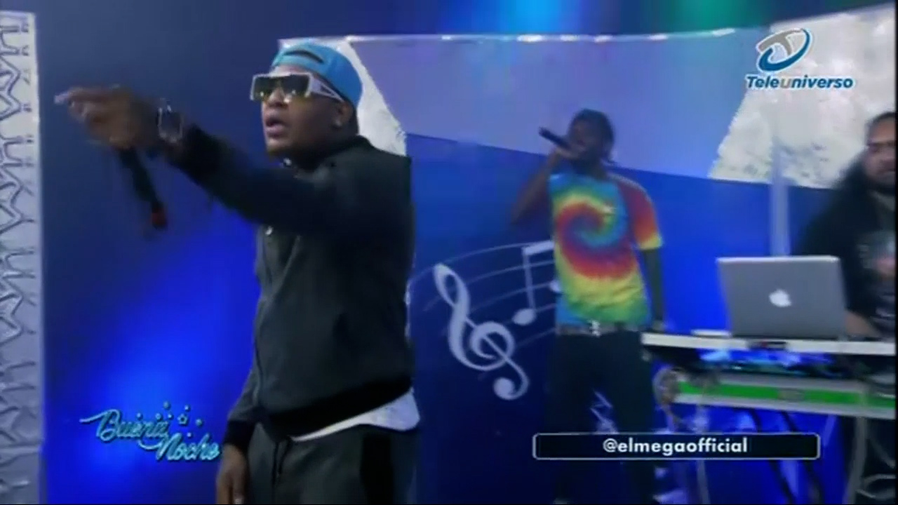 Presentación Exclusiva De “El Mega” En | Buena Noche