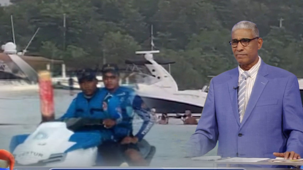 Johnny Vásquez Denuncia Oficiales De Politur Que Montan Mujeres En Los Jets Ski