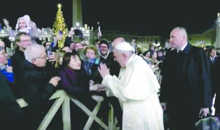 La Verdad De Porqué El Papa Pide Perdón Tras Haber “golpeado A Mujer”