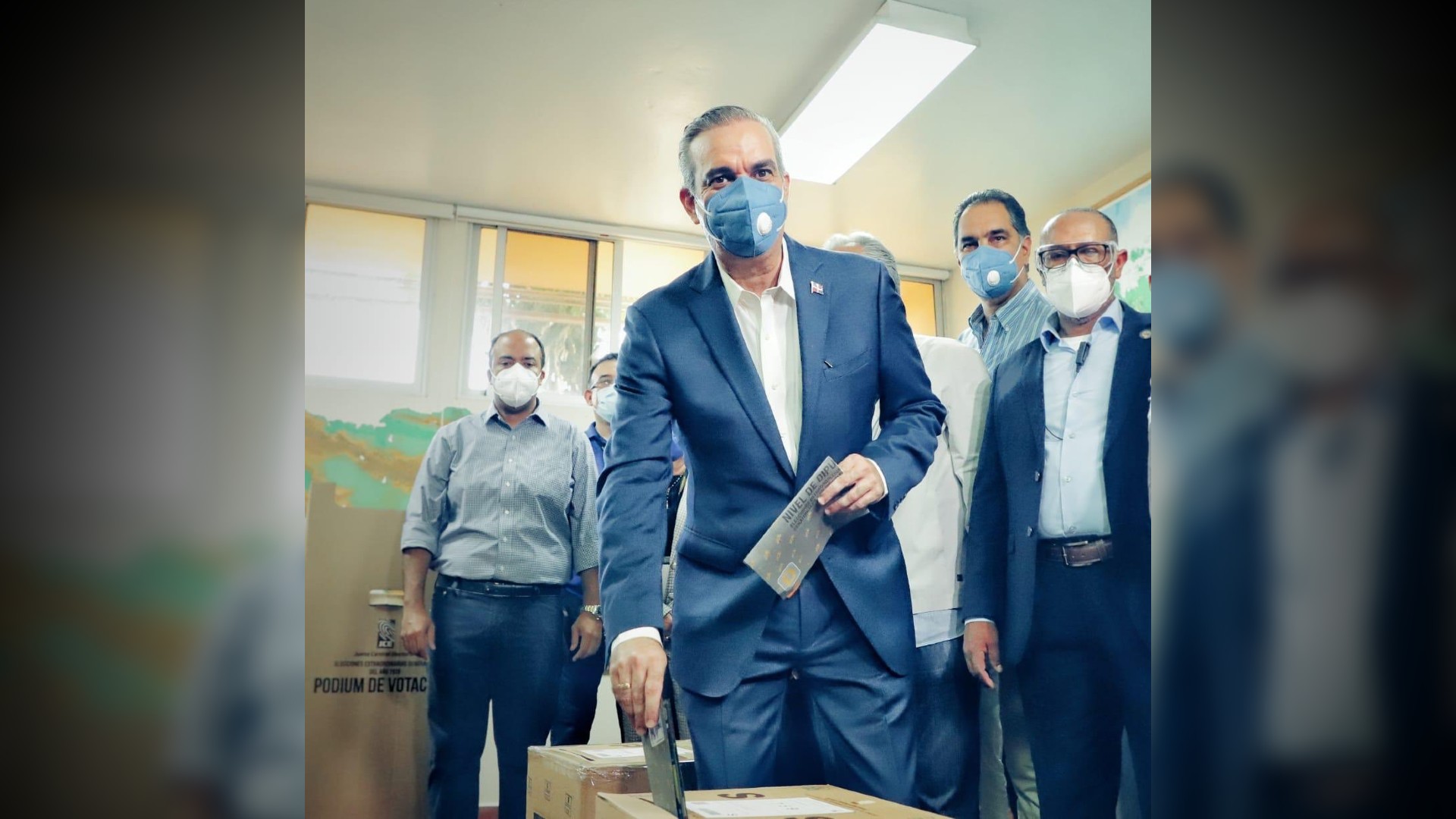 8 Mil Millones De Dólares Le Dejaron Al PRM En El Banco Central Según El Abogado.