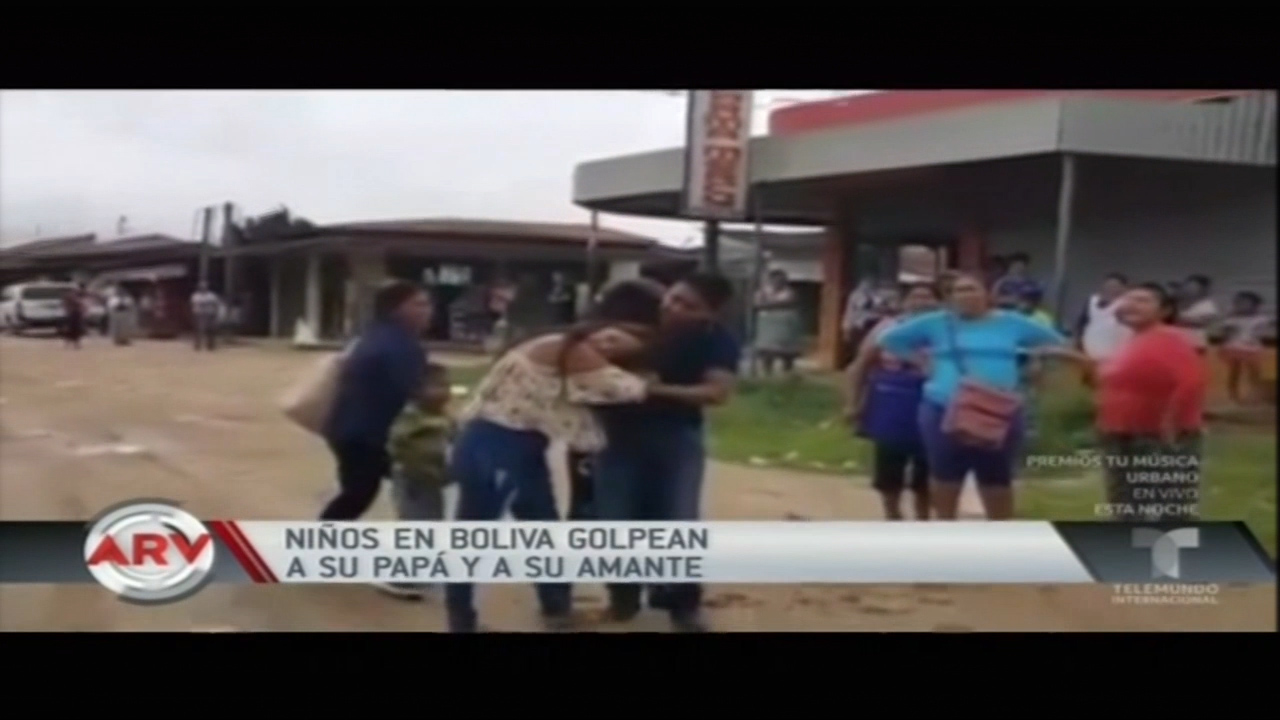 Niños En Bolivia Golpean A Su Padre Y A Su Amante