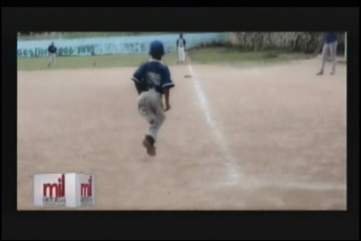 El Niño Beisbolista De 1 Sola Pierna Que Sueña Con Que Lo Firmen #Video
