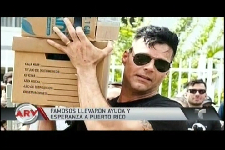 Aterrizó El Avión Preciosa, Con Varios Famosos Que Llevaban Ayudas A Puerto Rico