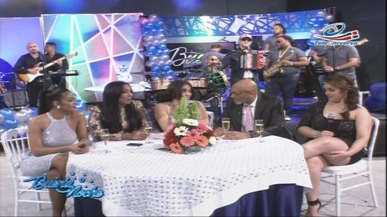 Con Palabras De Alegrías Y Agradecimiento Celebran El 3er Aniversario De Buena Noche