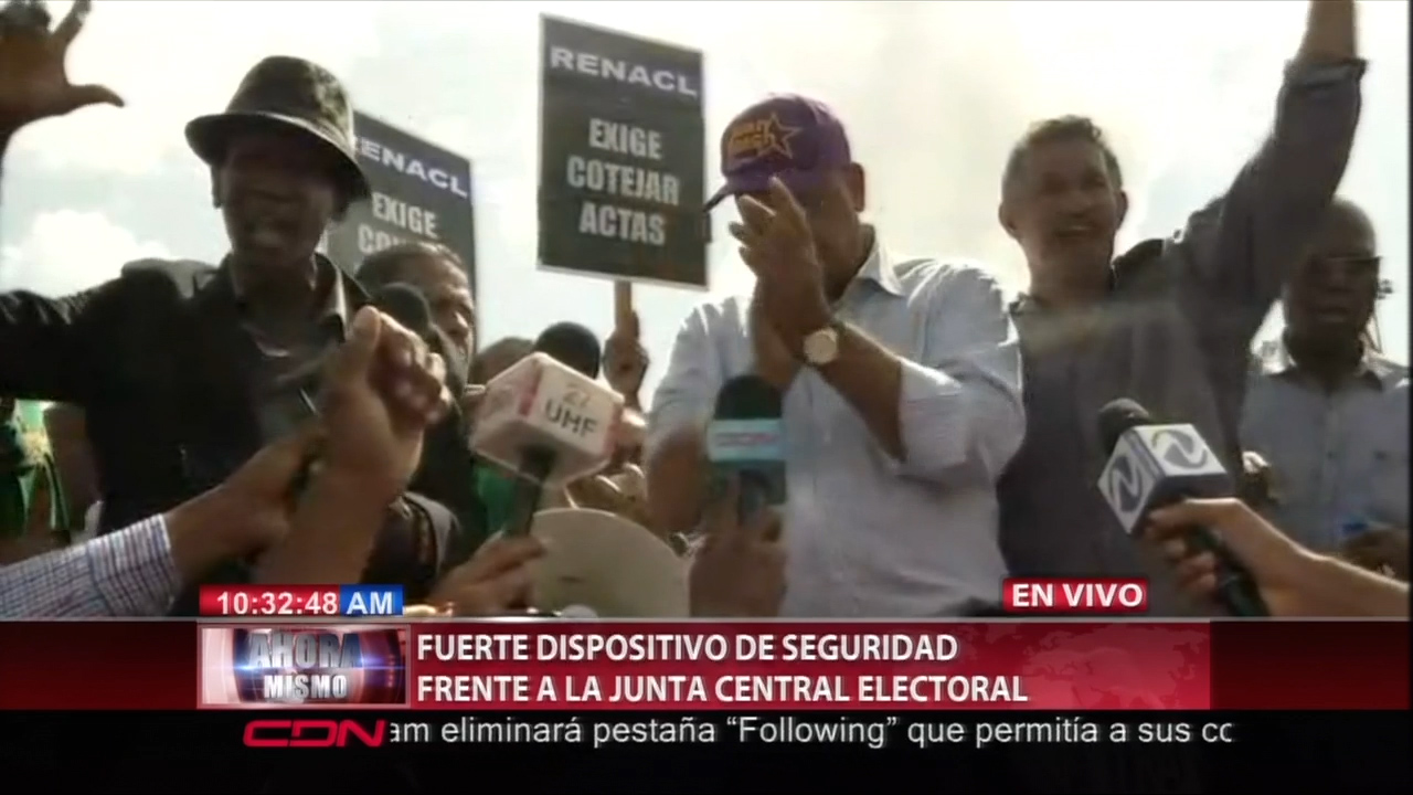 Cientos De Manifestantes Comienzan A Llegar Frente A La JCE