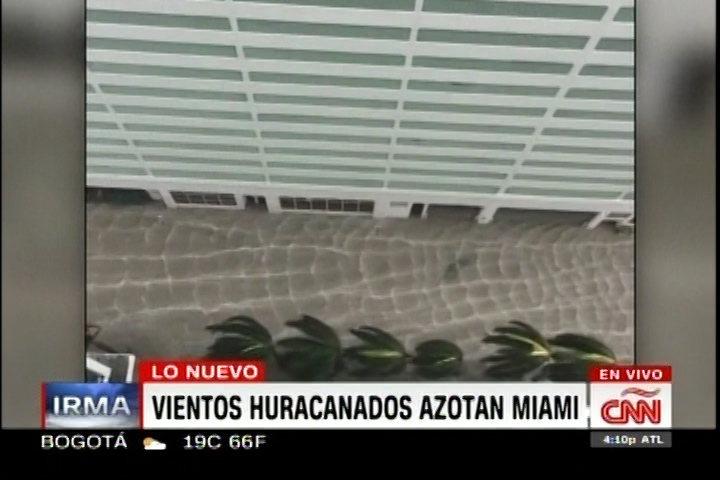 Llamada De Televidente Reportando Situación Actual De Miami Por El Paso De Huracán Irma