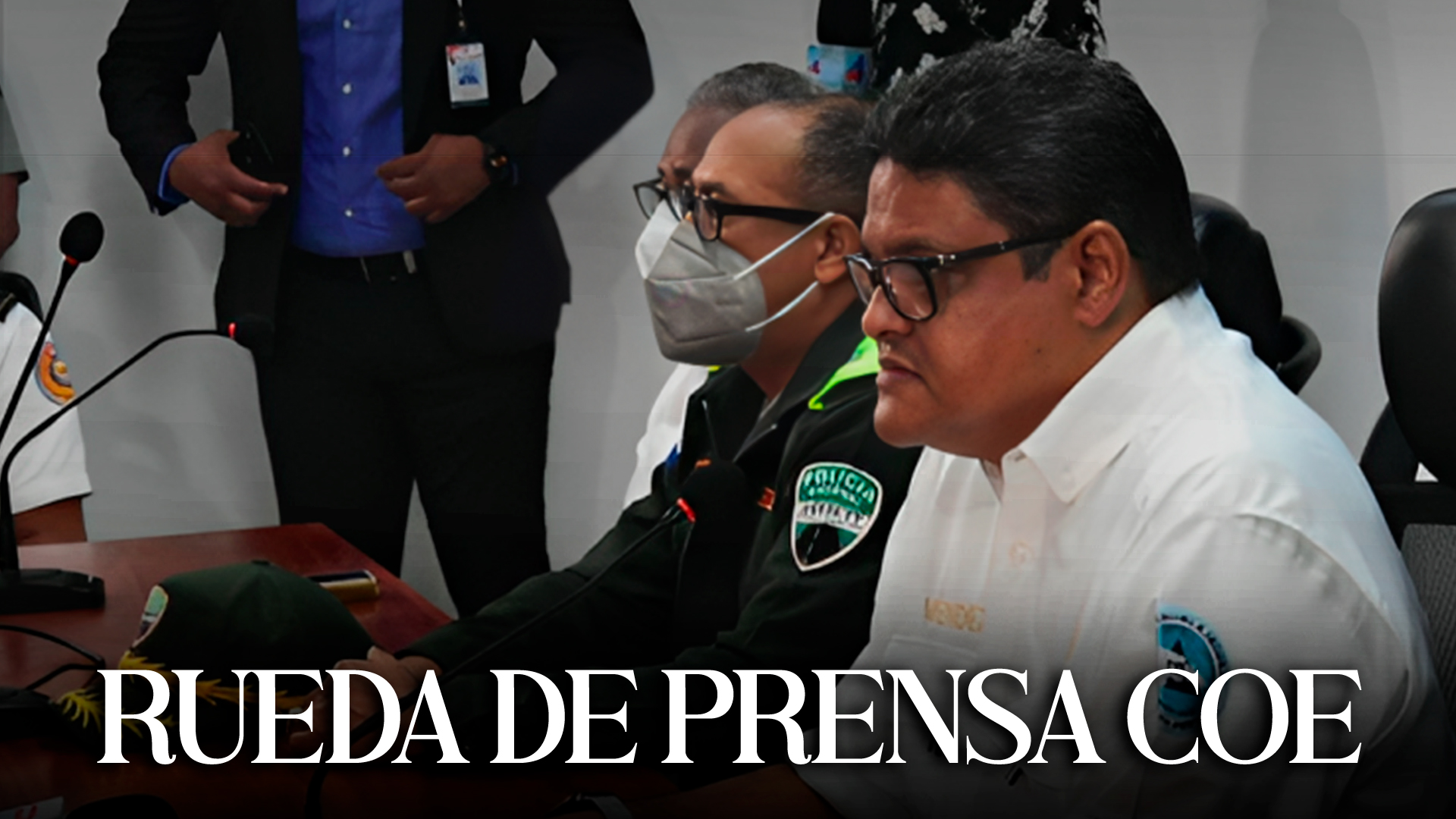 ¡Director Del COE Revela Sus Dotes En El Canto En Directo, No Creerás Como Canta!