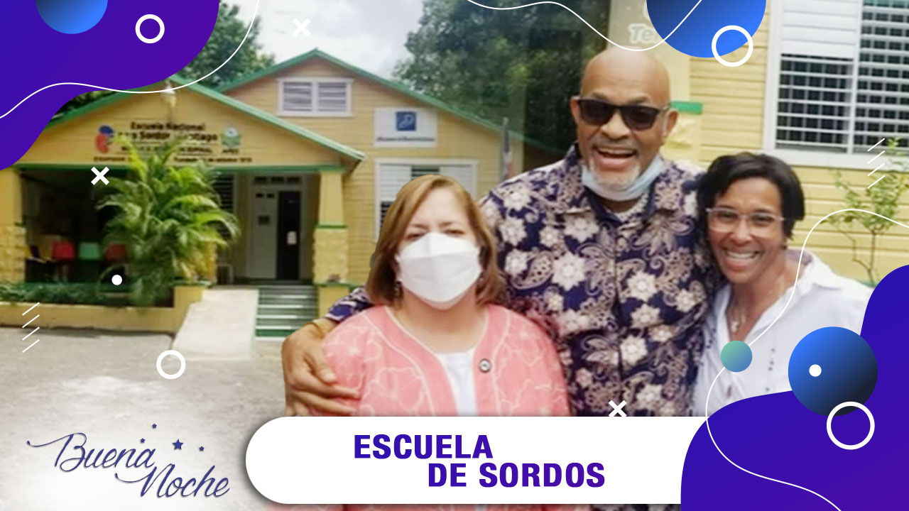 Nelson Javier Hace Un Aporte A La Escuela De Sordos En Santiago | Buena Noche