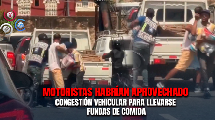 Captan En Video Presunto Robo De Fundas De Alimentos De Vehículo Detenido En El Tránsito