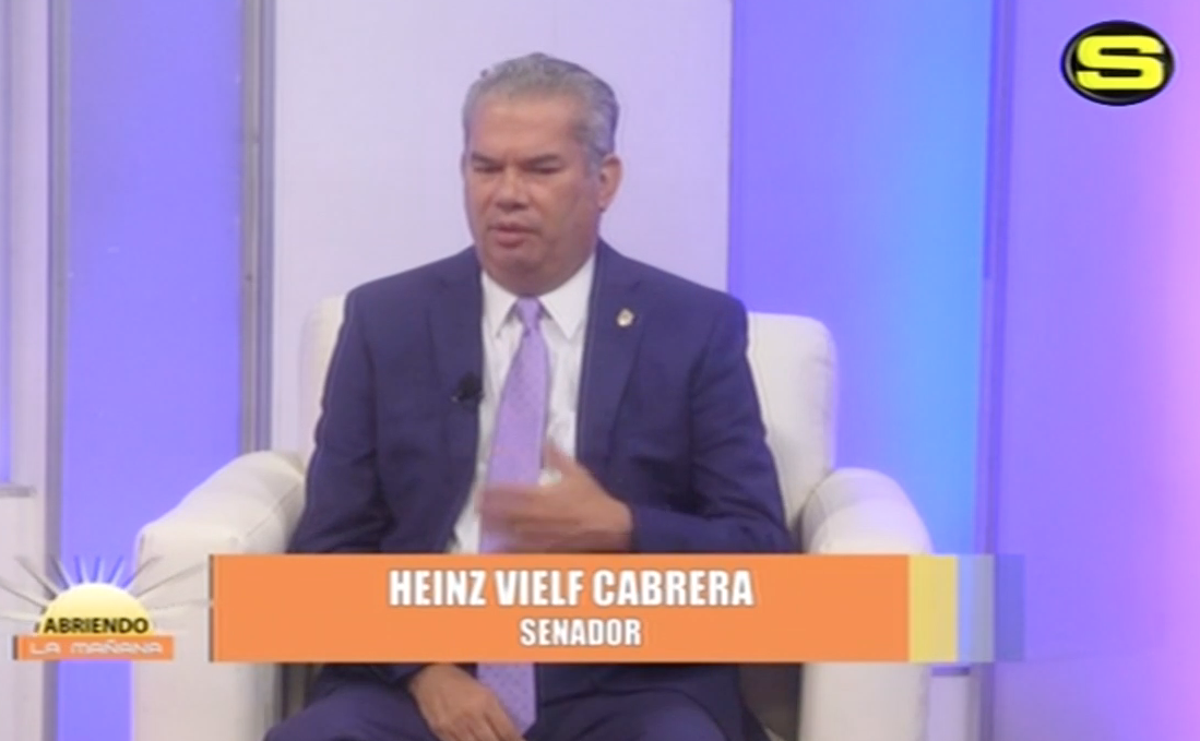 Entrevista A Heinz Vielf Cabrera El Senador De Monte Cristi En Abriendo La Mañana