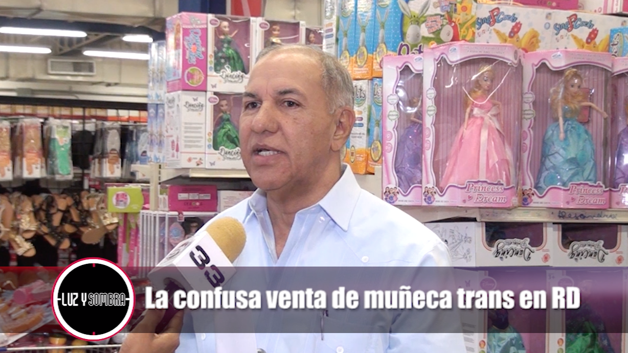 La Confusa Venta De Muñeca Transgénero En RD