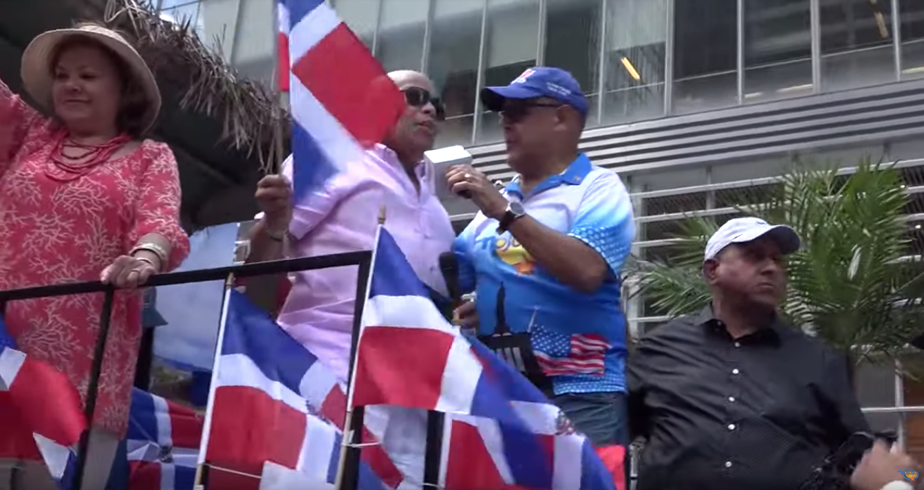 Consulado Dominicano En El Desfile Dominicano 2019