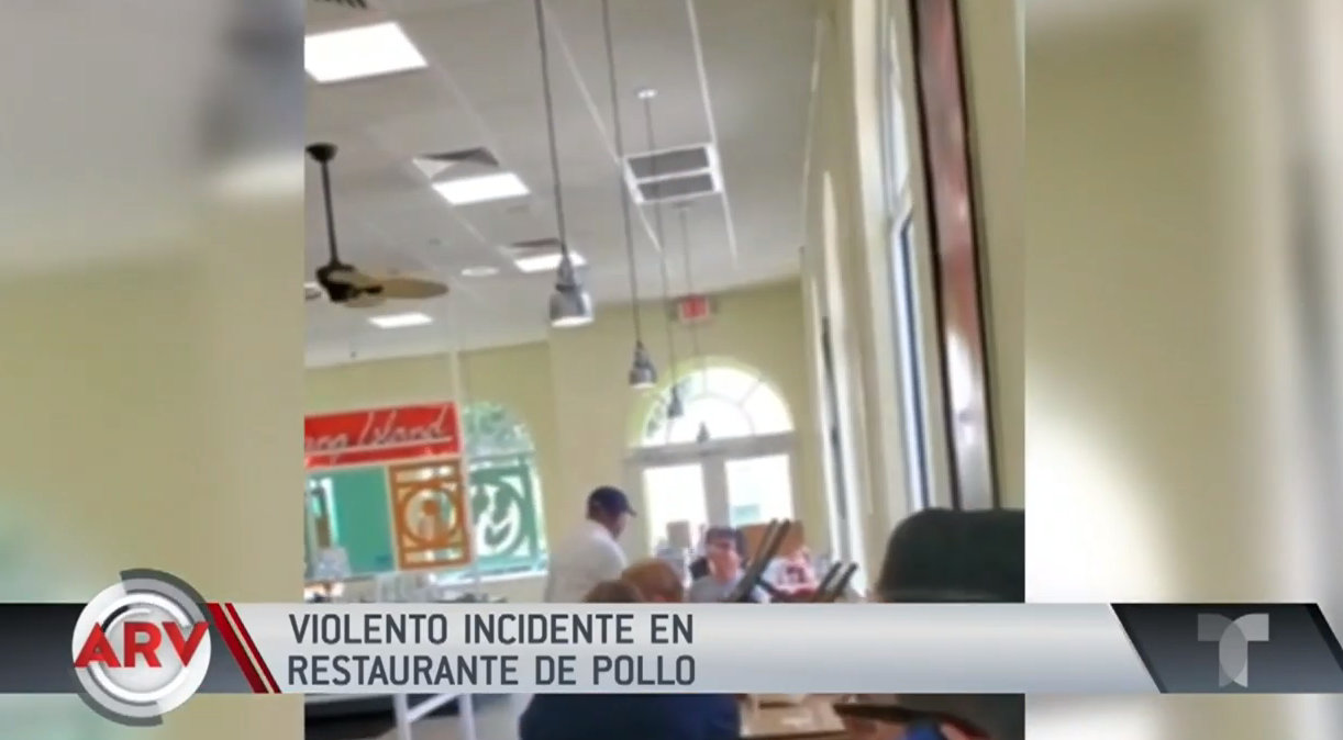 Hombre Insulta A Un Hispano En Restaurante De Miami