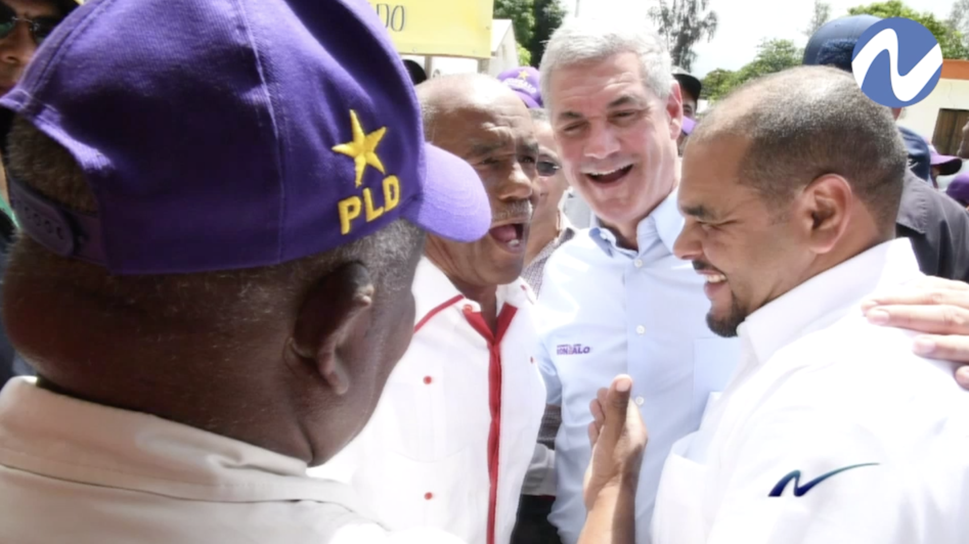 Fotocrónica Sigue La Pre Campaña, La JCE Los Visita Y Otras Cosas