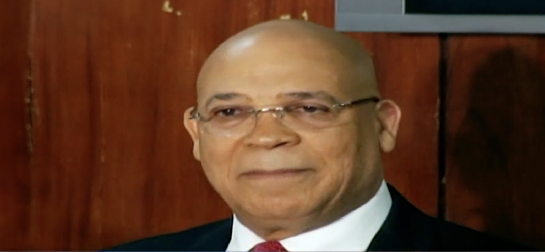 ¡Impactante! Marino Zapete Denuncia Que La Procuraduría Lo Espía