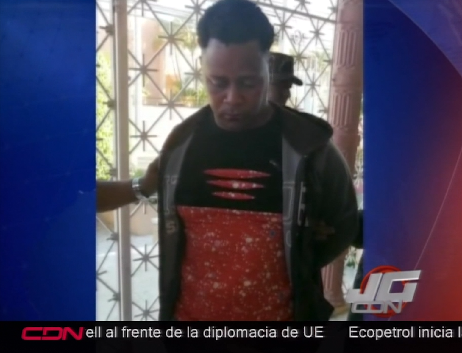 Hombre Asesina A Su Pareja Y Luego Se Entrega En Un Programa De Radio