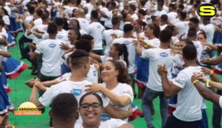 Republica Dominicana Rompe Record Guinness De Más Parejas Bailando Merengue