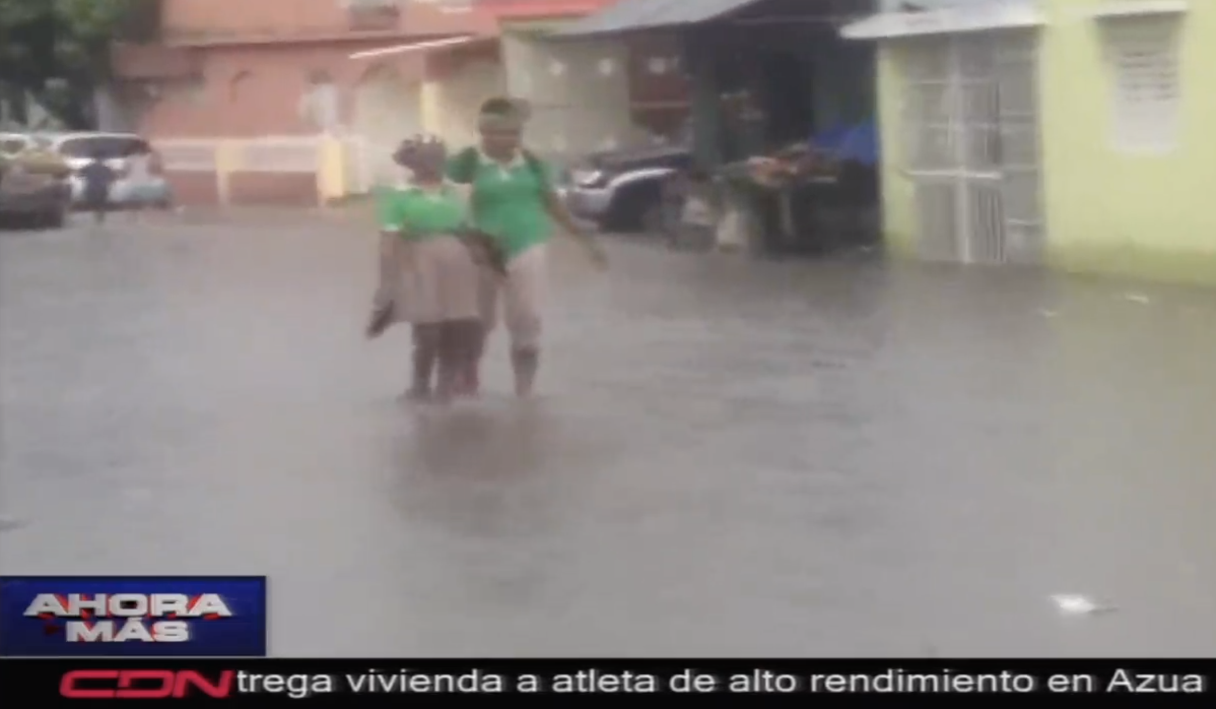 Lluvias Inundan Calles De San Pedro De Macorís