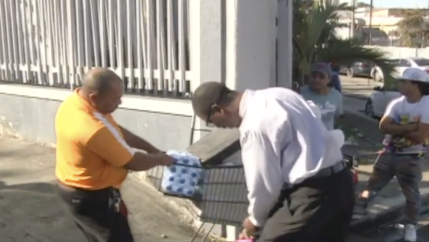 Alcaldía De Santiago Inicia Retiro De Vendedores En Los Alrededores De Los Hospitales