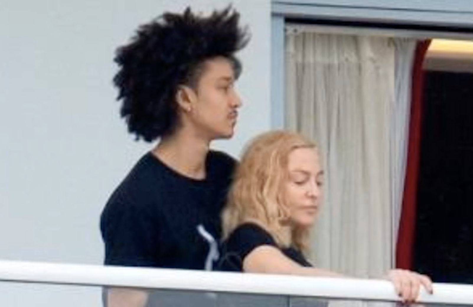 Madonna Le Lleva Más De 35 Años A Su Nuevo Romance