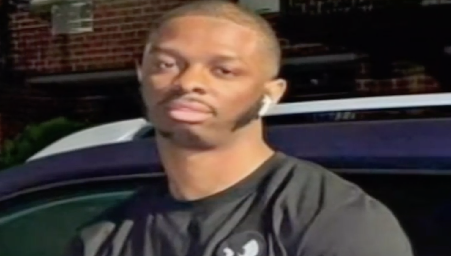 Arrestan En El Aeropuerto JFK A Dominicano Acusado De Asesinato