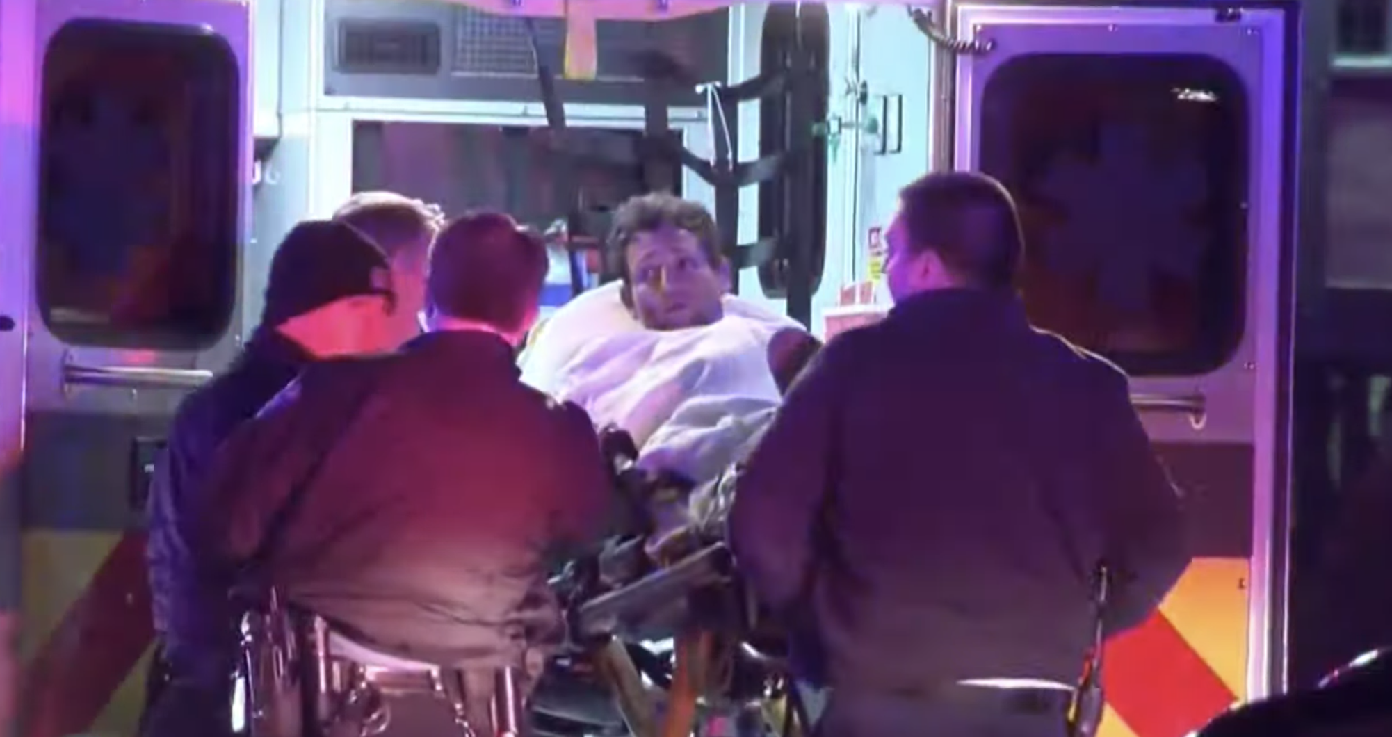 Arrestan A Hombre Que Apuñaló A Todo El Que Se Le Cruzaba En El Camino