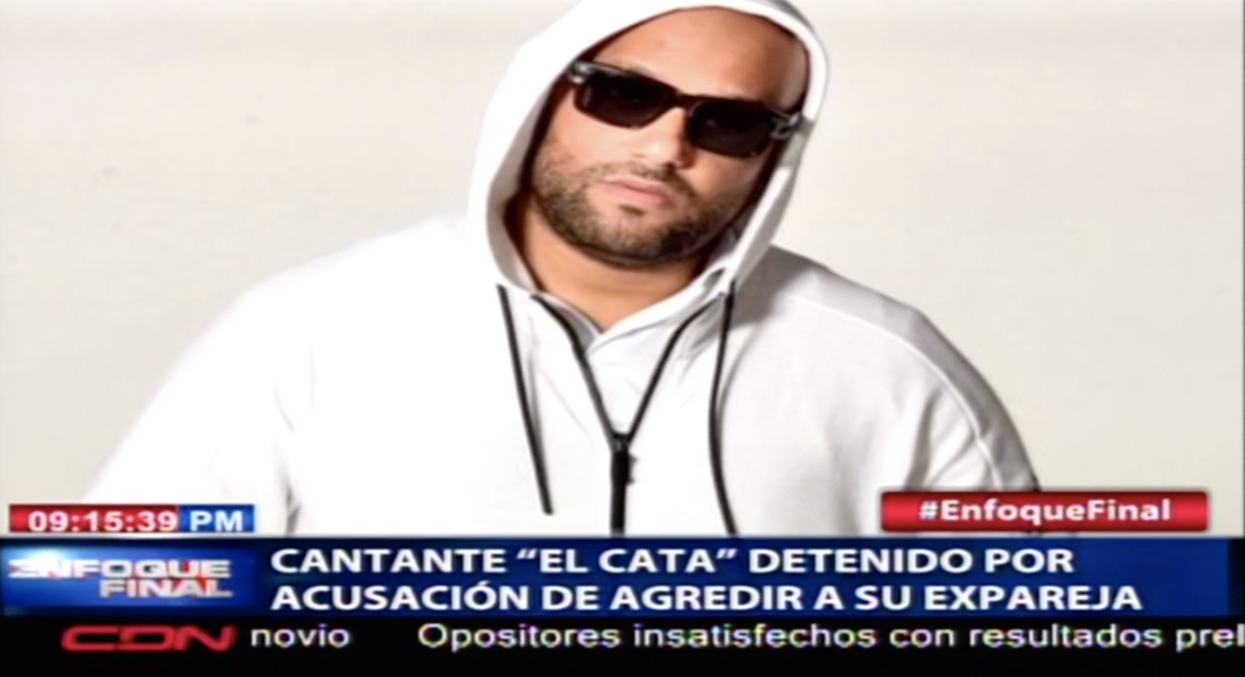 Detienen Al Cantante “El Cata” Por Supuestamente Agredir A Su Expareja