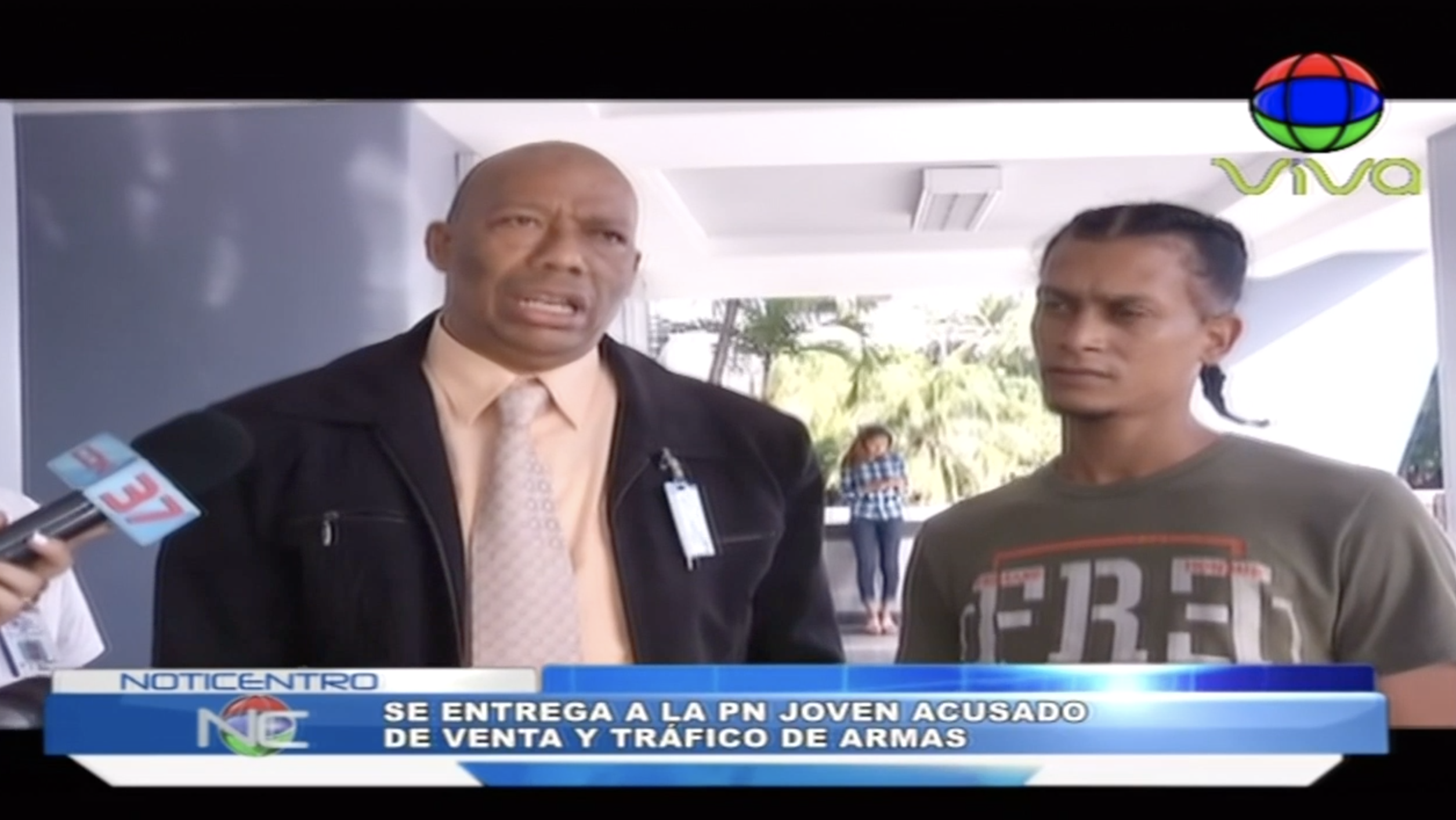 Se Entrega A La PN Joven Acusado De Venta Y Trafico De Armas En RD