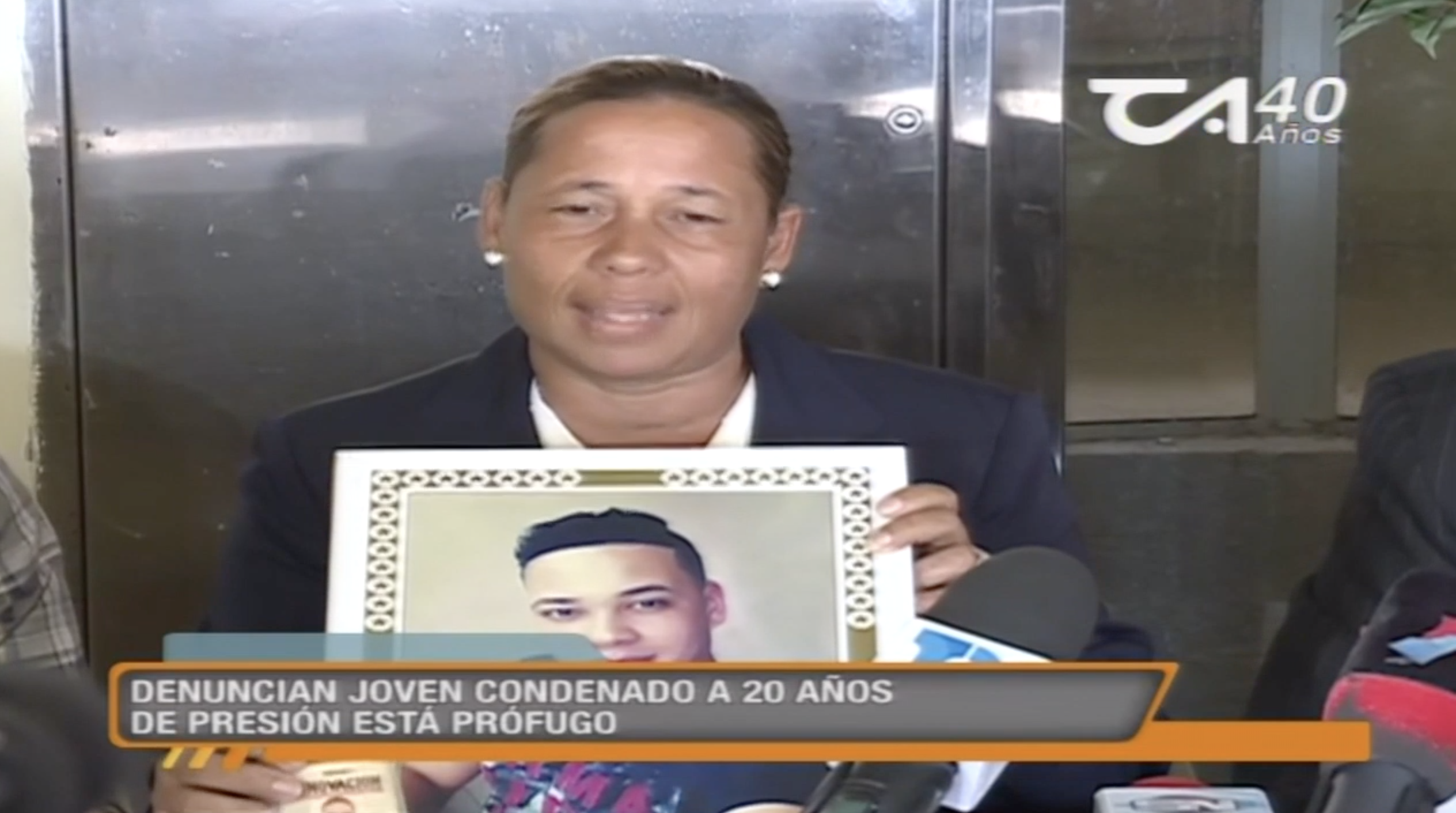 ¡Cuidado! Este Sicario Está Prófugo