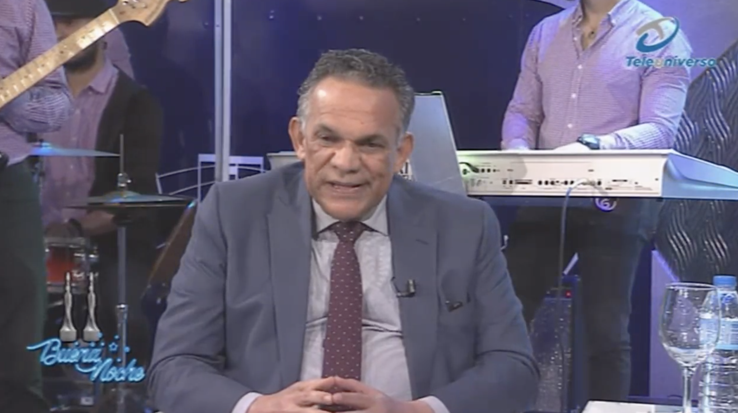 Entrevista A Ramon Ventura Camejo En Buena Noche