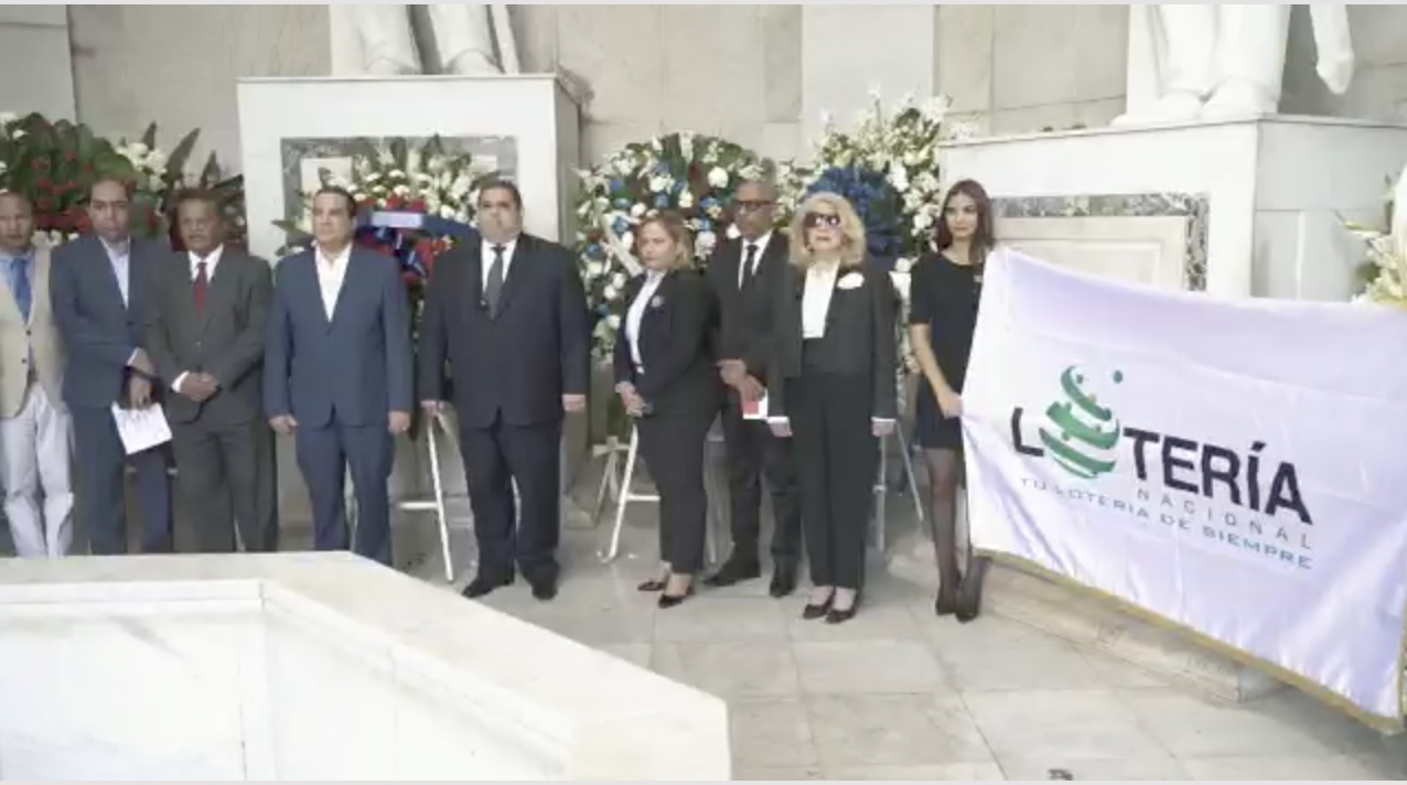 Lotería Nacional Honra Padres De La Patria