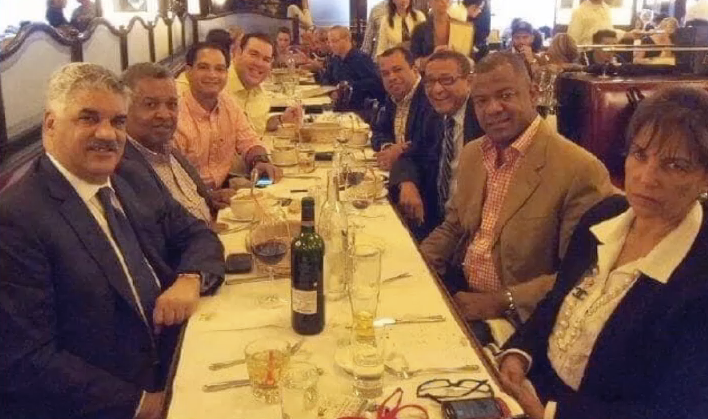 La última Cena De Los Funcionarios Que Destrozaron Al PRD