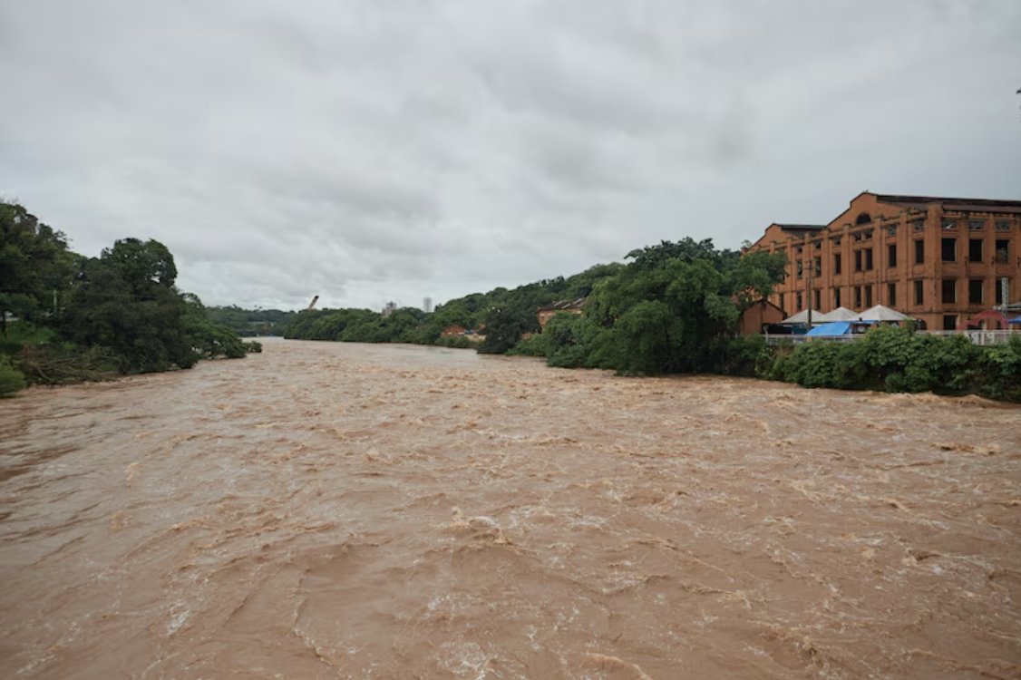 Lluvias En Brasil Dejan 20 Muertos Y Decenas Desaparecidos