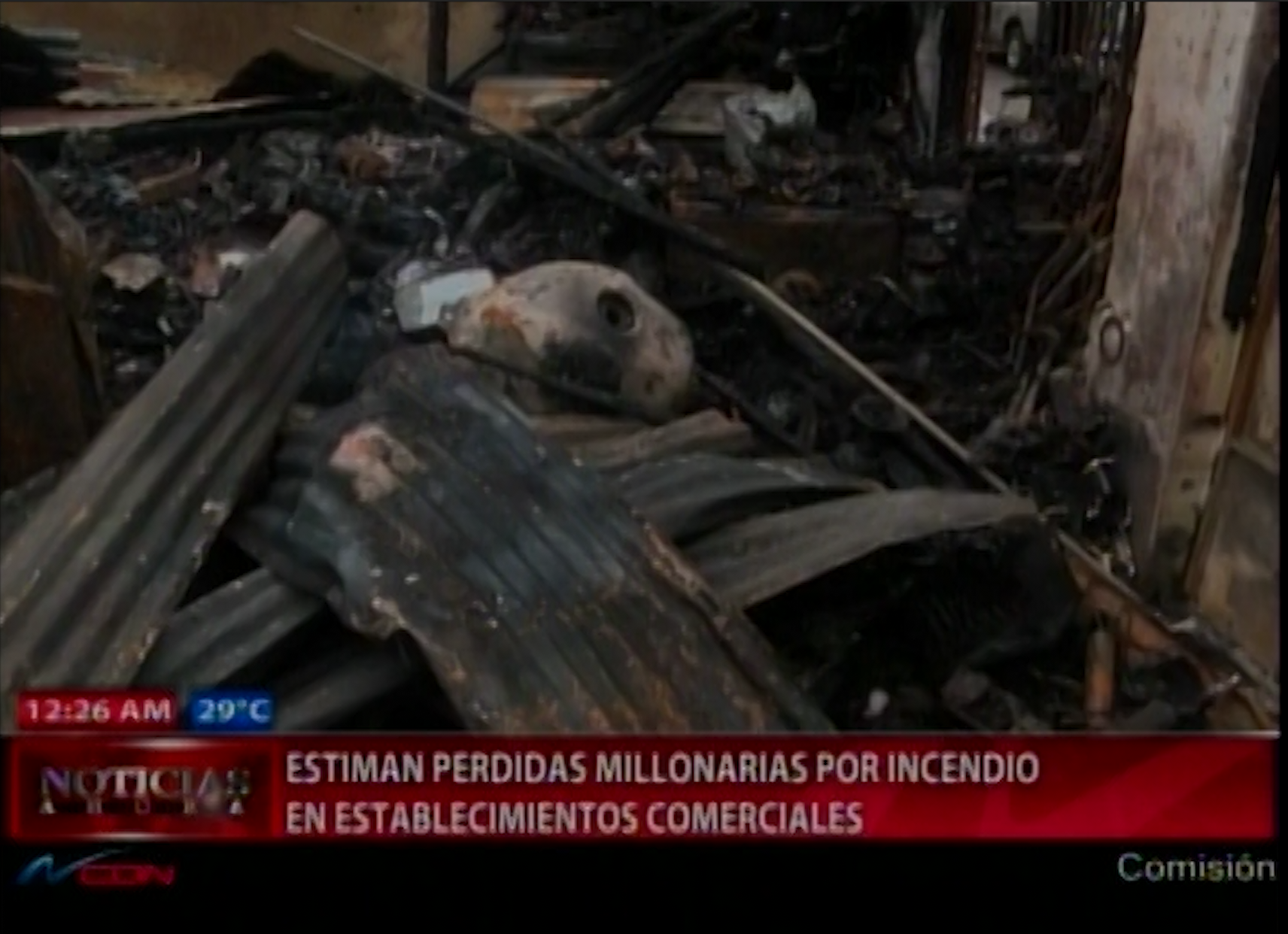 Estiman Perdidas Millonarias Por Incendio En Establecimientos Comerciales En Santiago