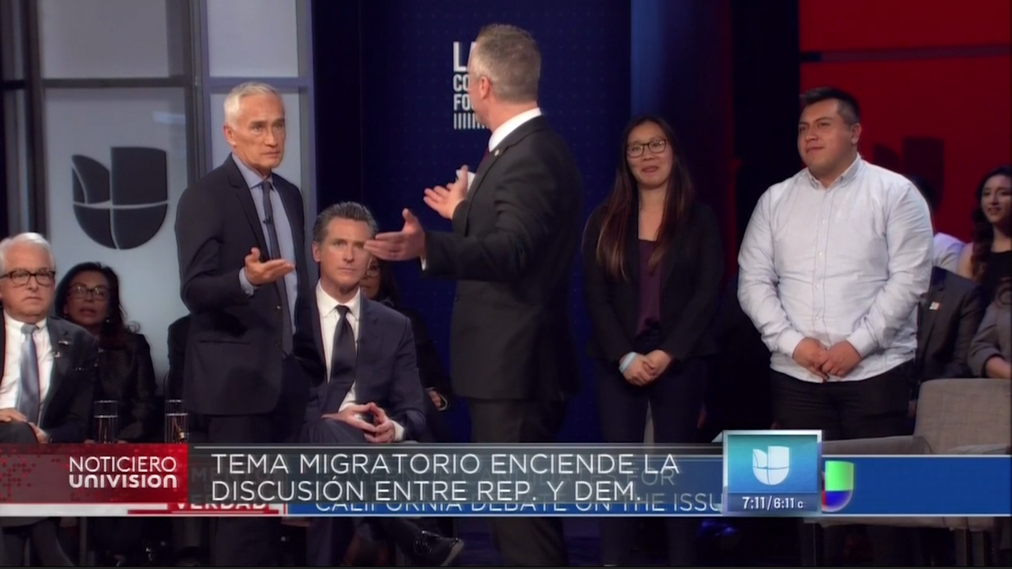 Periodista Jorge Ramos Pone En Aprietos A Candidato Republicano Al Hacerle Pregunta Sobre Inmigrantes
