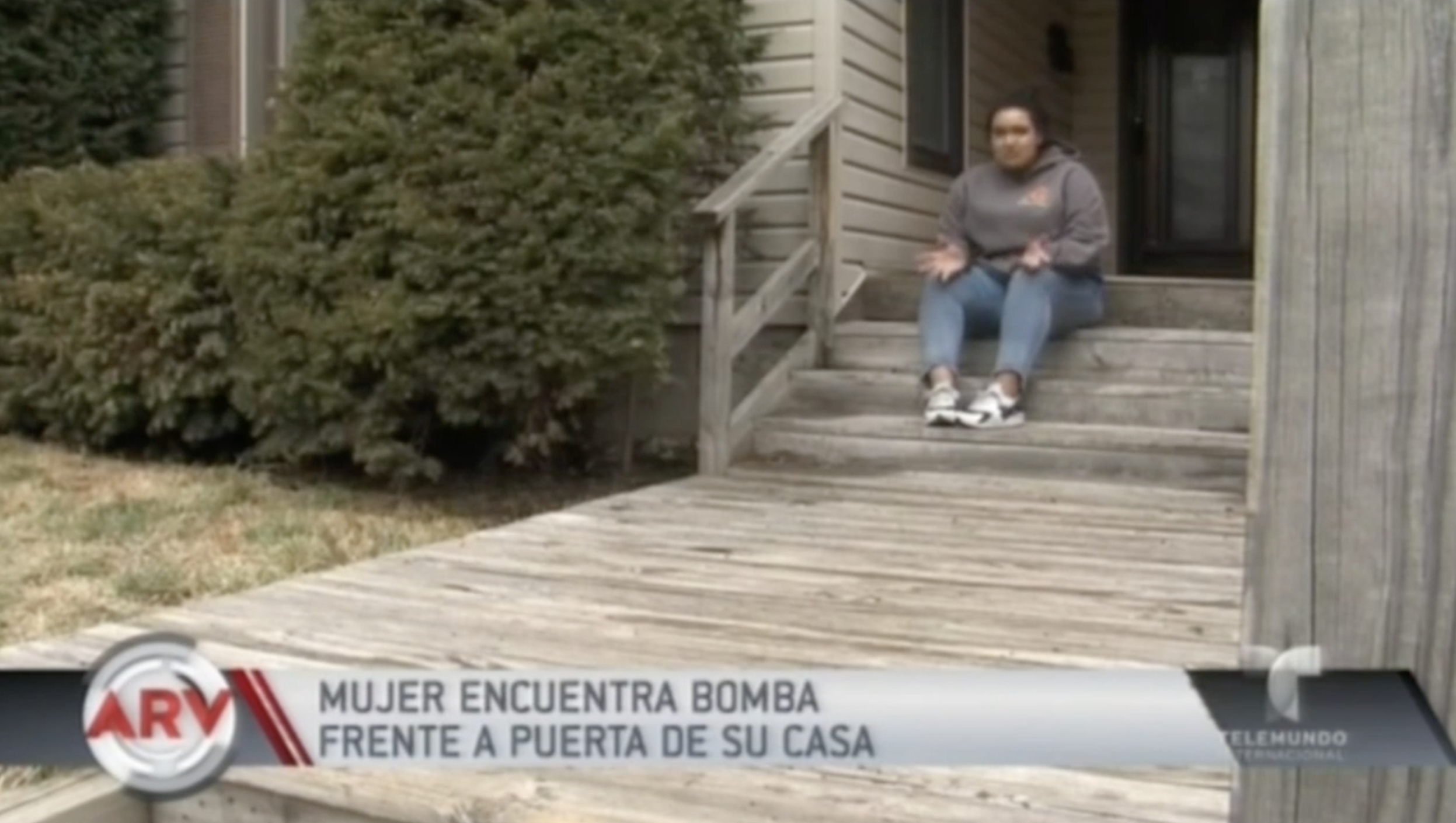Una Mujer Tuvo Que Salir Corriendo Tras Encontrar Una Bomba En El Frente De Su Casa