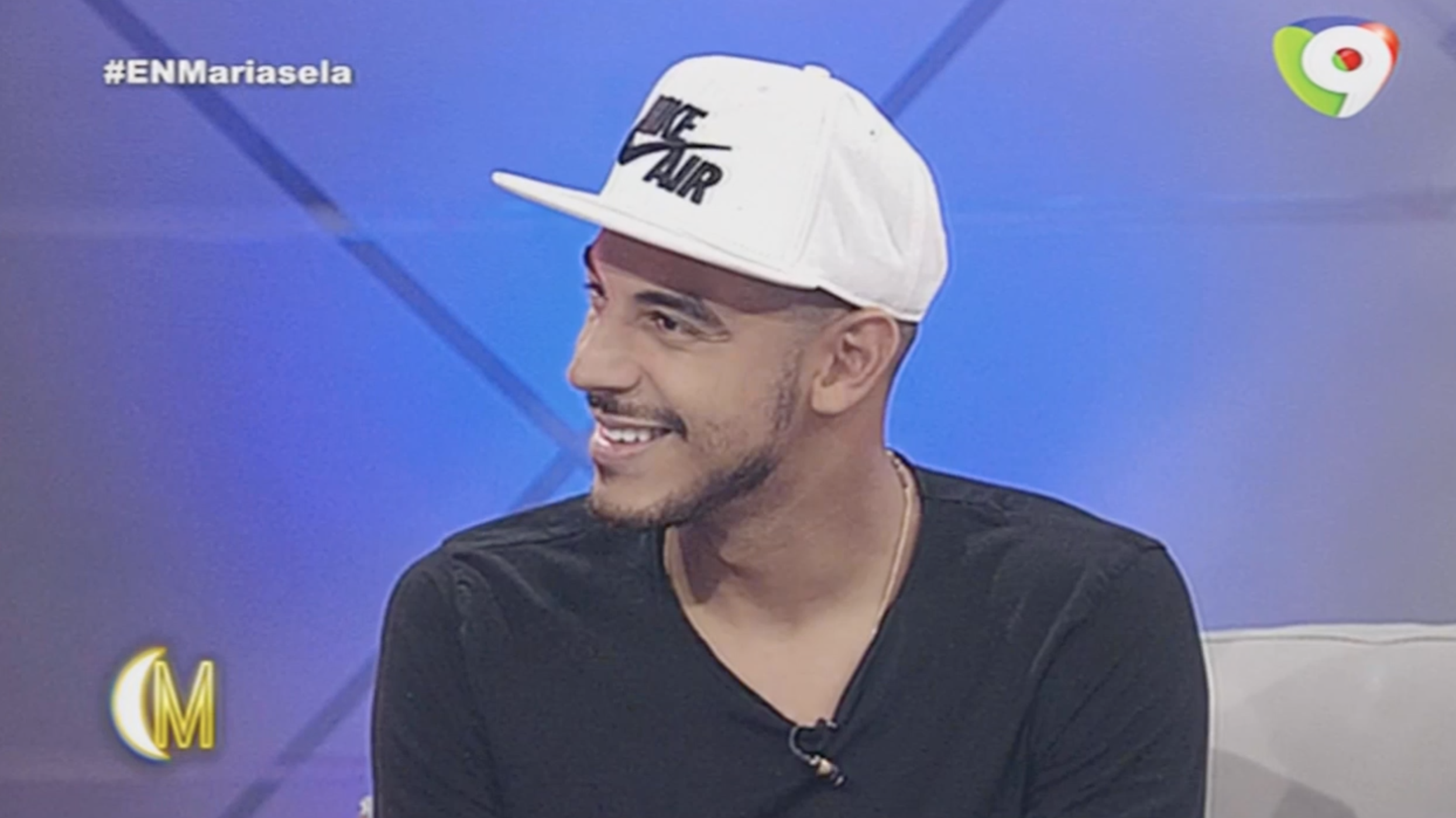 Entrevista Exclusiva Al Cantautor Colombiano Manuel Medrano