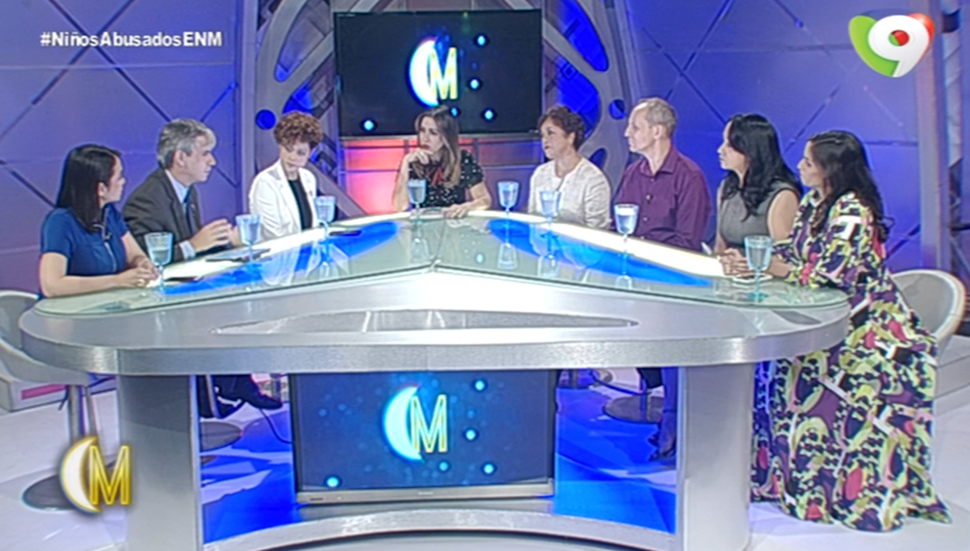 En La Mesa: Conversando Sobre “El Abuso Sexual Infantil”