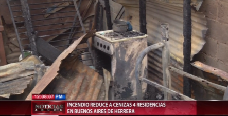 Incendio Reduce A Cenizas 4 Residencias En Herrera
