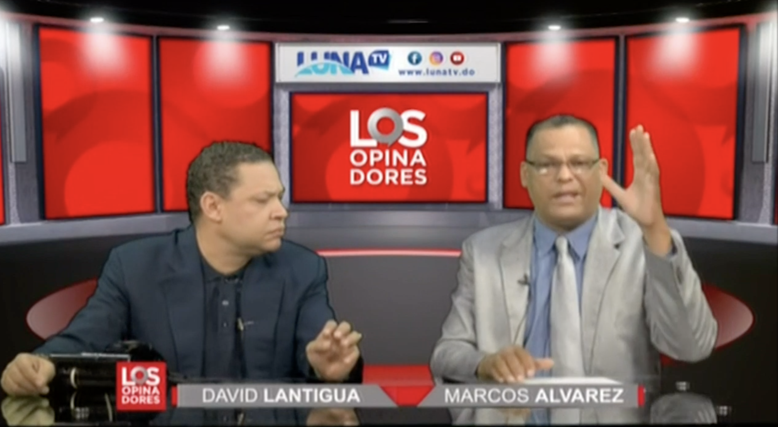 Los Opinadores Hablan Del Aumento De Los Combustibles